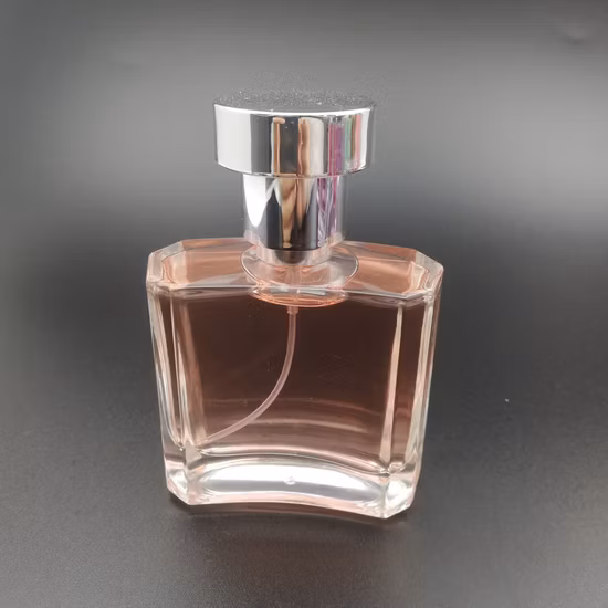 30 ml, 50 ml, 70 ml, Schönheitspflege, Luxus-Parfüm-Glasflasche mit gekräuseltem Sprühgerät und Kunststoffkappe aus kosmetischer Verpackung, leere Flasche